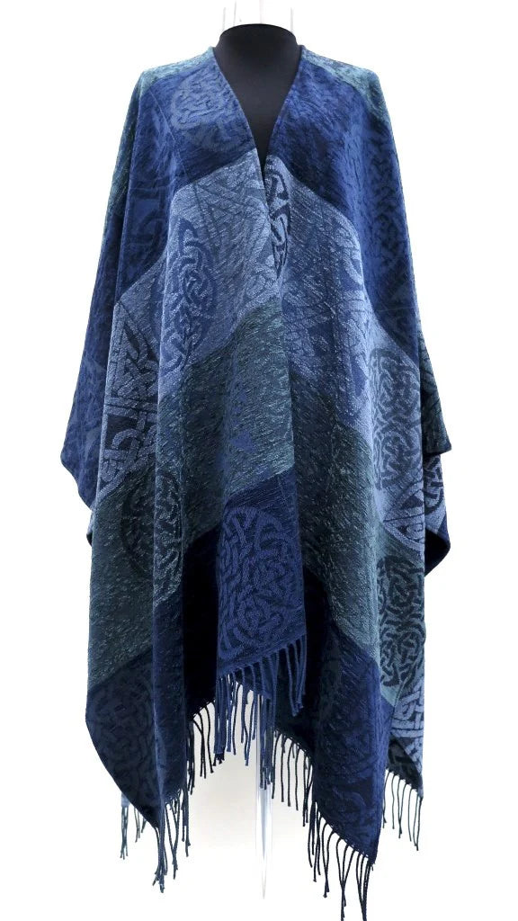 Calzeat Celtic Knot Ruana
Sterling