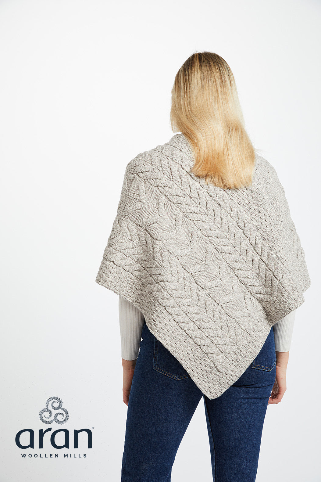 Super Soft Merino Triangular Poncho Toast Oat