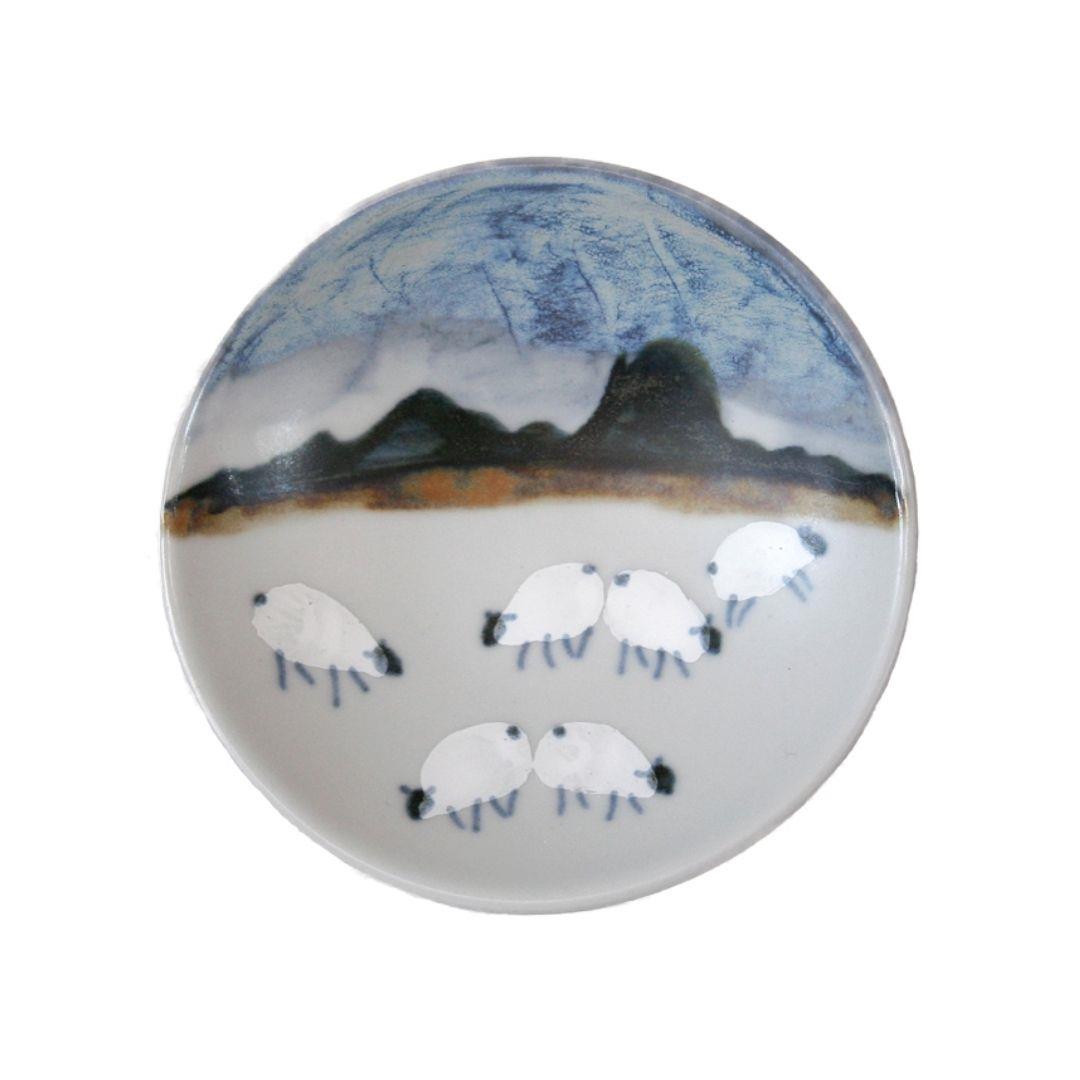 Highland Stoneware Small Geo Dish Sheep