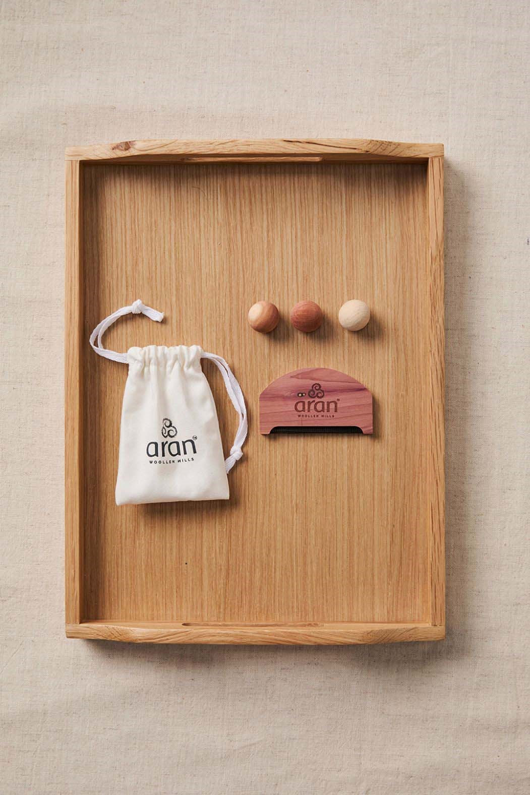 Cedarwood pilling Comb Set