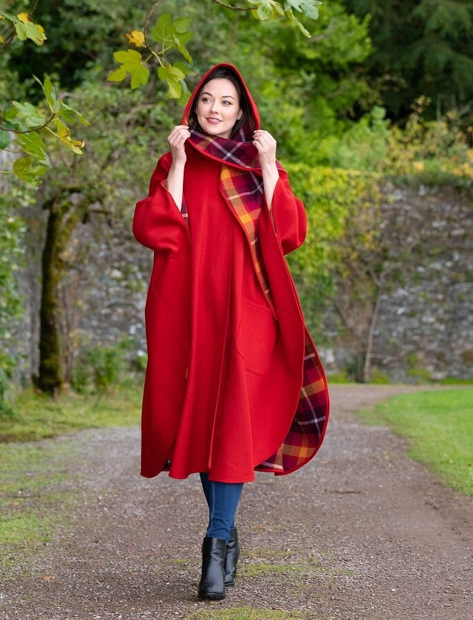 Jimmy Hourihan Cape in Double-Face Cloth with Convertible Hood