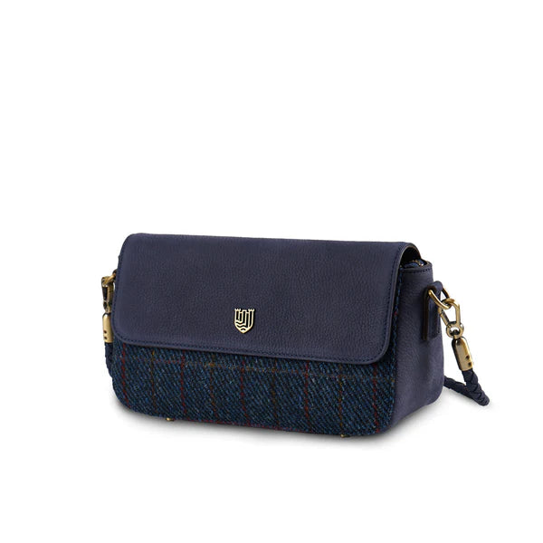 Islander Leather Collection Caithness Clutch